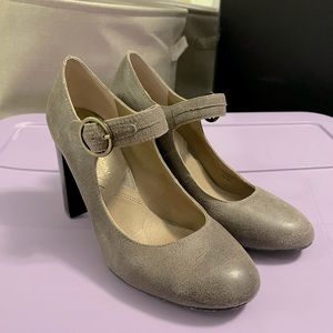 Grey/taupe Mary Jane heels, size 6.5. Gently worn!